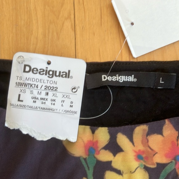 NEW Desigual Middleton mesh top daisy tiger ocean Large - Picture 7 of 11